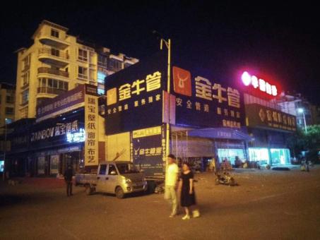四点告诉你易门市场门头招牌设计的重要性！